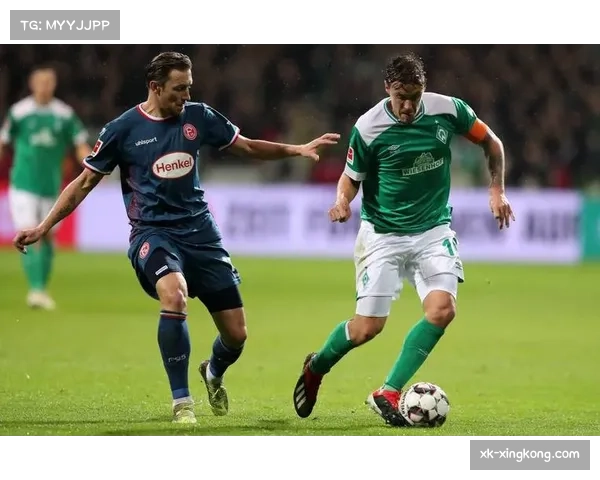 德甲焦灼对决门兴与弗赖堡鏖战上半场互交白卷比分仍为零比零